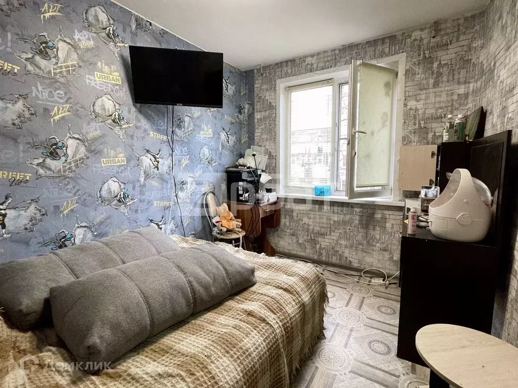 Продаётся 4-к квартира, 58.3 м - Фото 1
