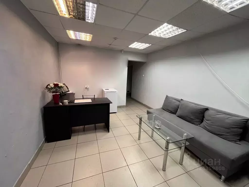 Помещение свободного назначения в Тюменская область, Тюмень Широтная ... - Фото 1