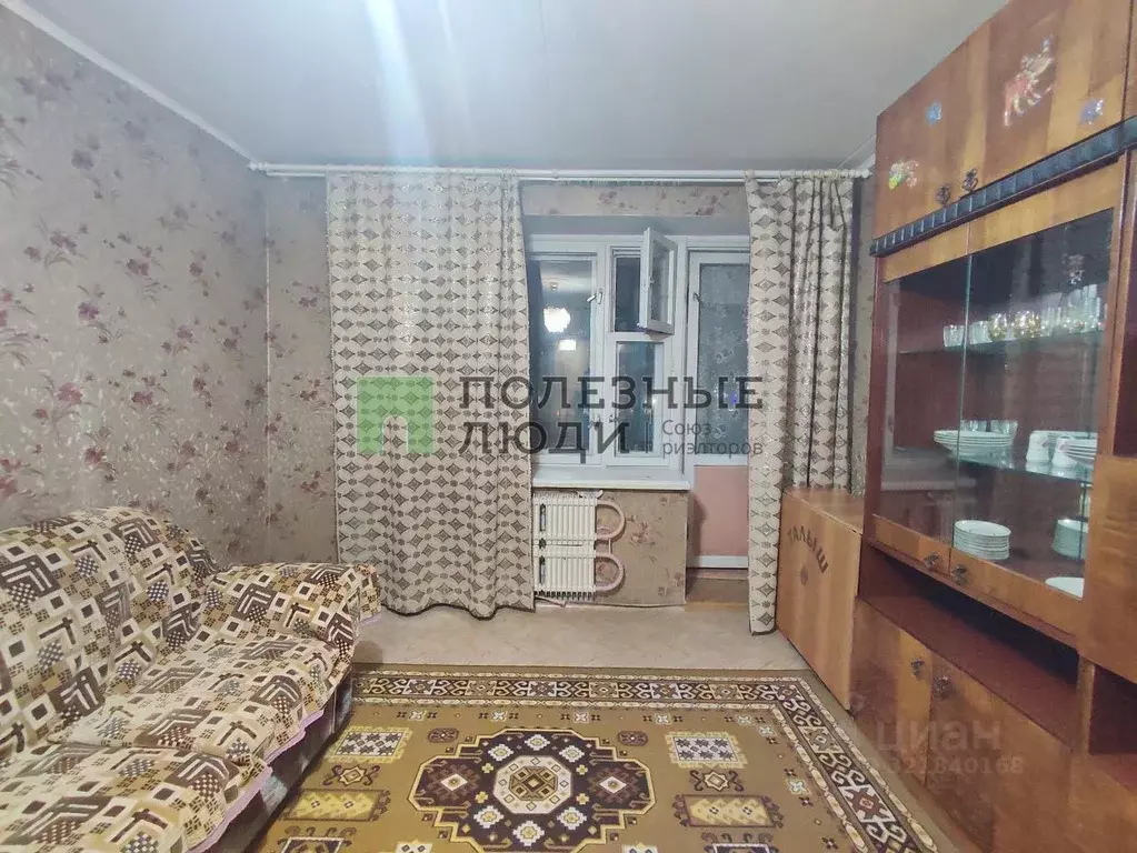 1-к кв. Курганская область, Курган Заозерный жилрайон, 7-й мкр, 18 ... - Фото 1