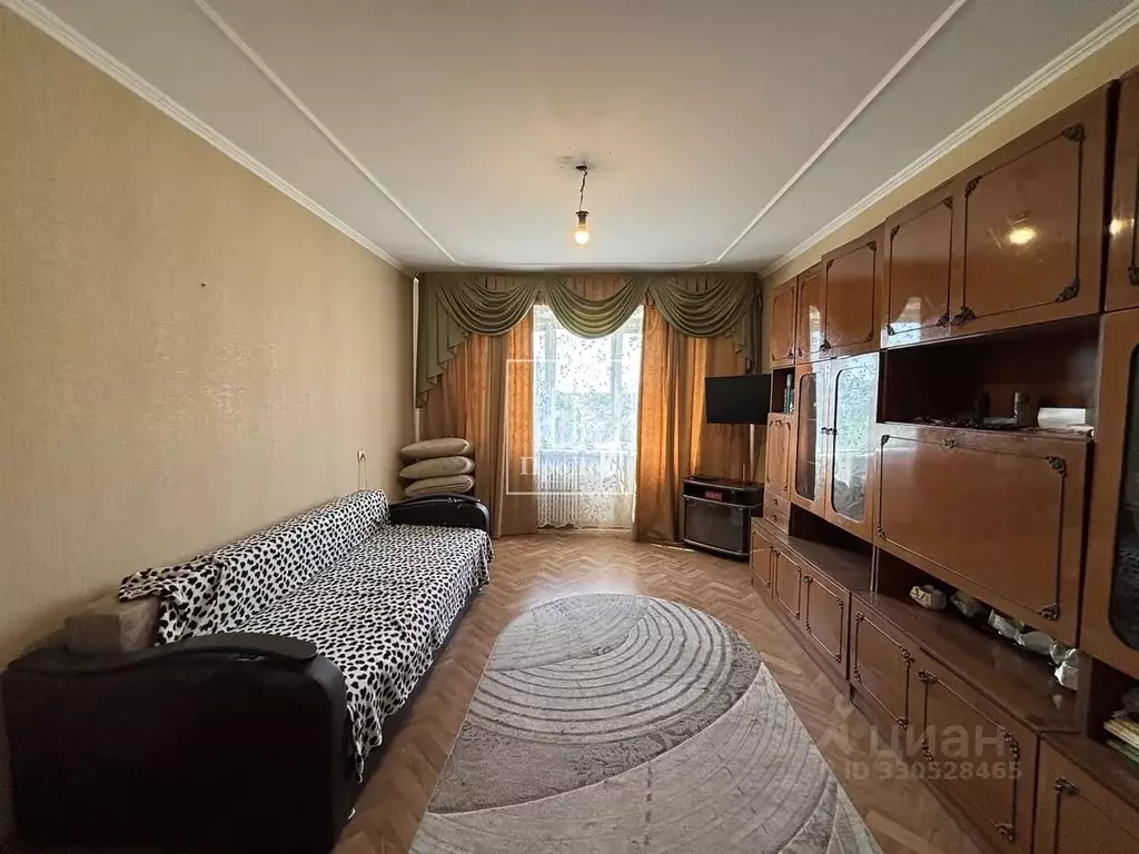 3-к кв. Белгородская область, Старый Оскол ул. Свердлова, 25 (63.0 м) - Фото 1