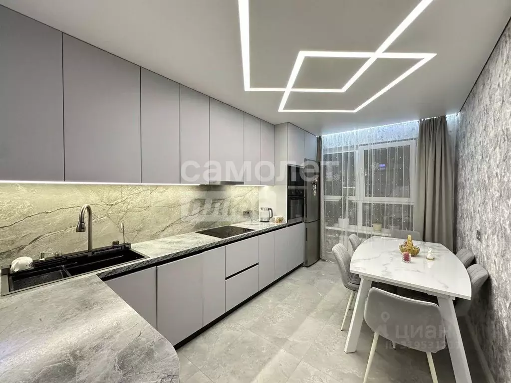 Квартира, 2 комнаты, 51 м - Фото 0