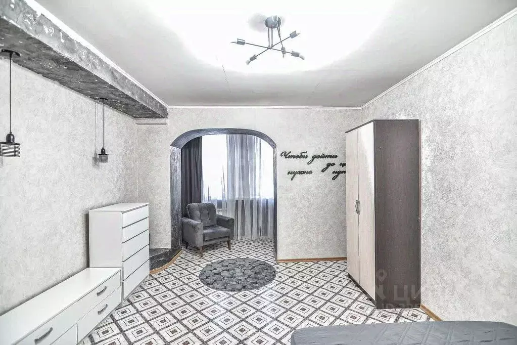 1-к кв. Сахалинская область, Южно-Сахалинск Комсомольская ул., 241А ... - Фото 2