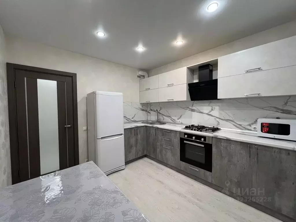 1-к кв. Ульяновская область, Ульяновск ул. Игошина, 1 (38.0 м) - Фото 1