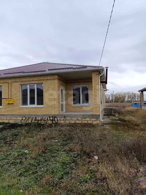 Дом в Ставропольский край, Михайловск Шпаковский район, ул. Вадима ... - Фото 2