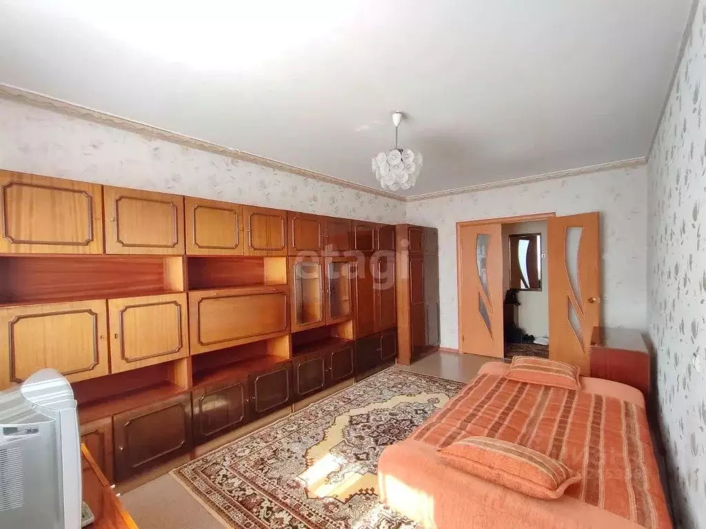 2-к кв. Крым, Симферополь ул. Балаклавская (52.0 м) - Фото 0