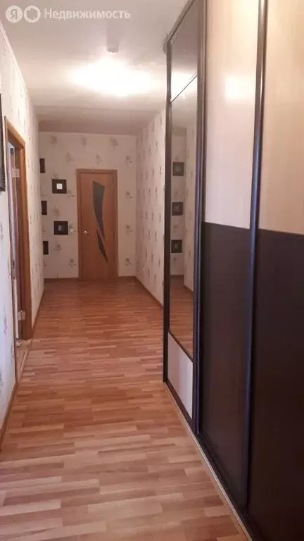 2-комнатная квартира: Пермь, Новосибирская улица, 13 (65 м) - Фото 1