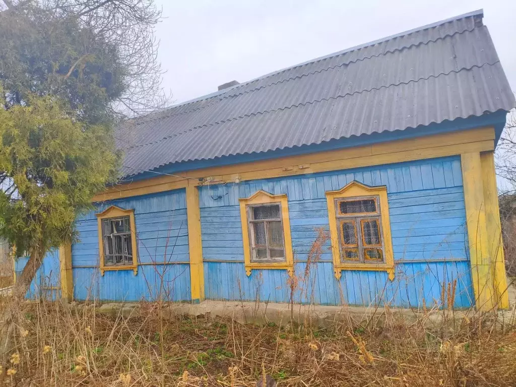 Дом в Калужская область, Перемышльский муниципальный округ, Ахлебинино ... - Фото 1