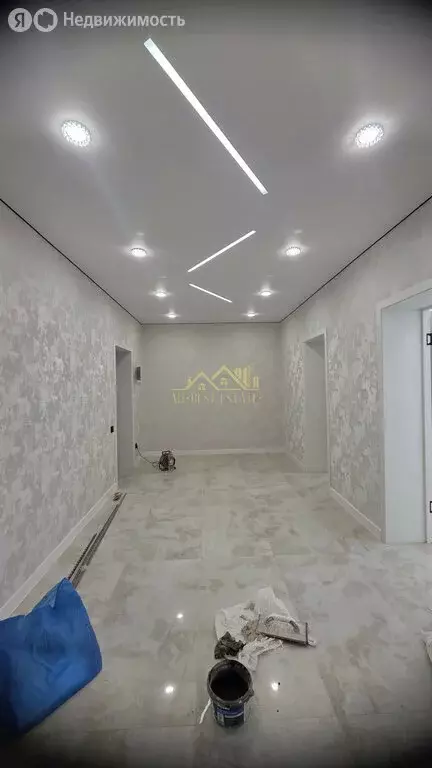 2-комнатная квартира: Владикавказ, улица Билара Кабалоева, 20 (68 м) - Фото 1