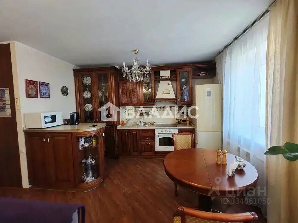 2-к кв. Бурятия, Улан-Удэ ул. Столбовая, 60 (49.6 м) - Фото 2