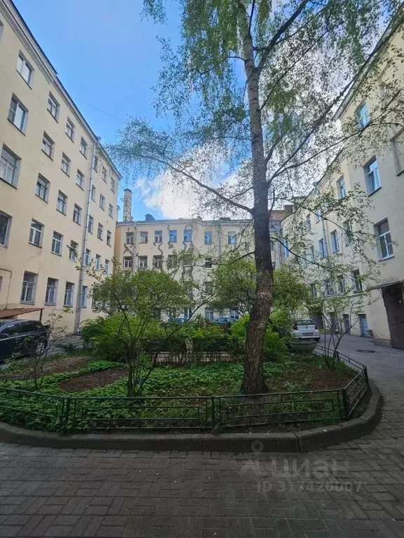 Комната Санкт-Петербург Лермонтовский просп., 33 (26.3 м) - Фото 0