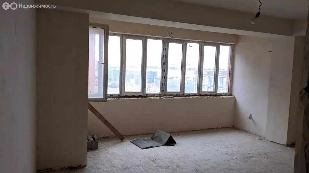 2-комнатная квартира: Каспийск, проспект Акулиничева, 1/11 (85 м) - Фото 2