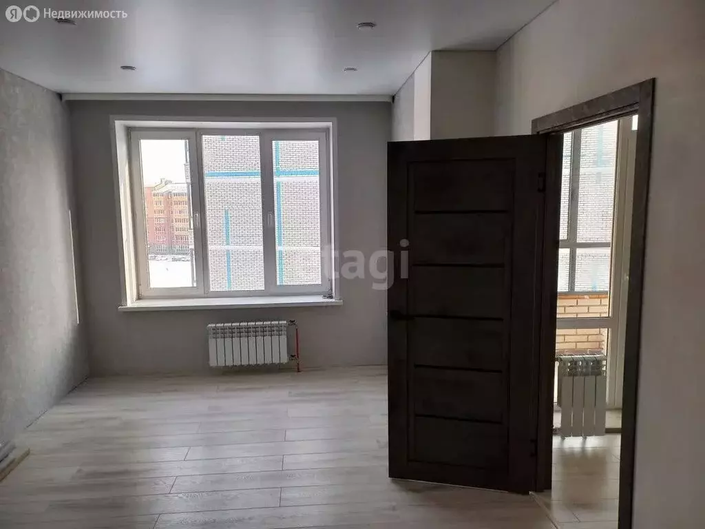 1-комнатная квартира: Абакан, улица Генерала Тихонова, 8 (32.4 м) - Фото 0