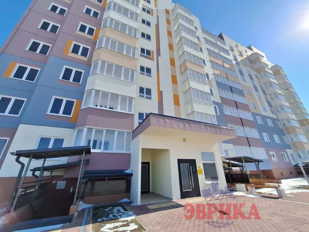 1-к кв. Краснодарский край, Крымск Надежда мкр, ул. Надежды (38.0 м) - Фото 0