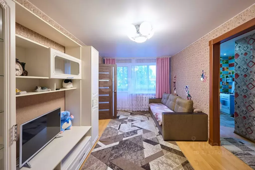 2-к кв. Псковская область, Псков Текстильная ул., 12 (45.9 м) - Фото 2