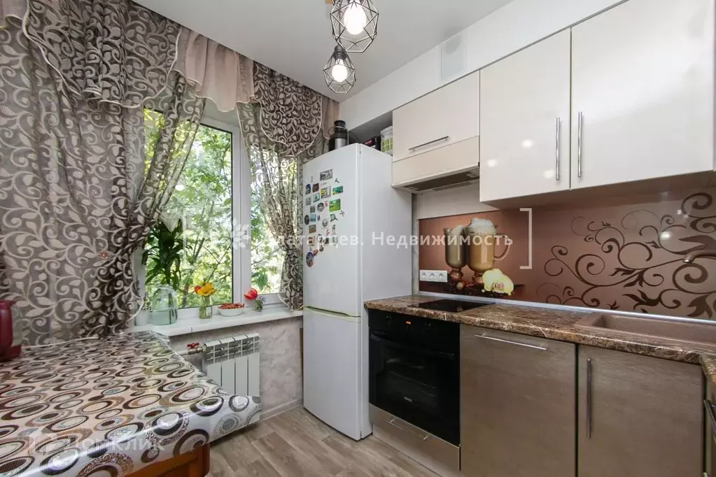Продаётся 3-к квартира, 60 м - Фото 0