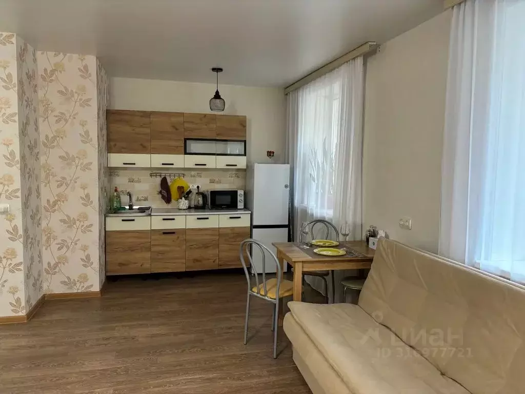 Студия Приморский край, Владивосток ул. Зеленый Бульвар, 28 (32.0 м) - Фото 1