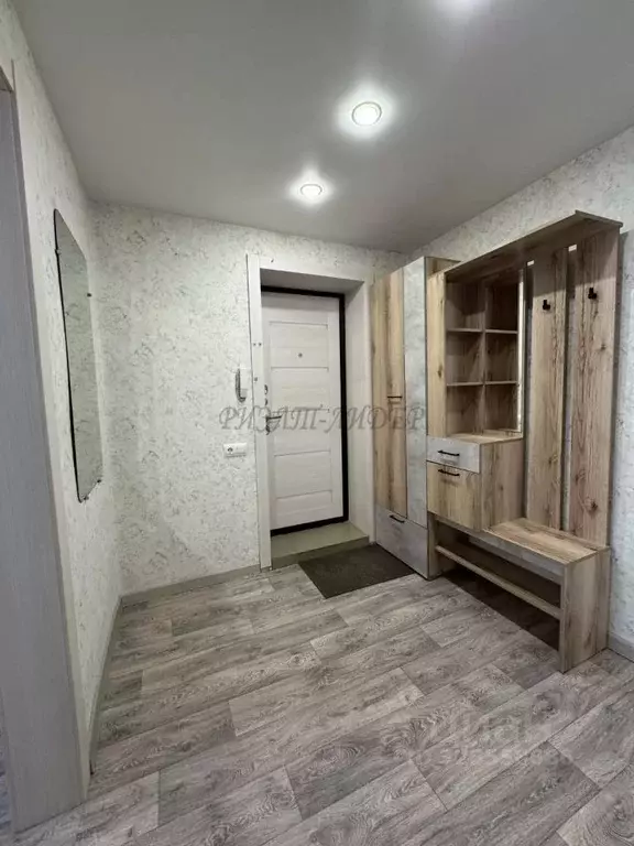 2-к кв. Алтай, Горно-Алтайск ул. Григория Чорос-Гуркина, 68 (47.8 м) - Фото 1