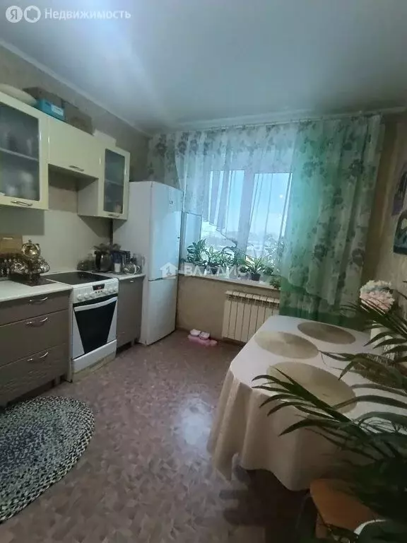 2-комнатная квартира: Тобольск, 4-й микрорайон, 32 (51.3 м) - Фото 2