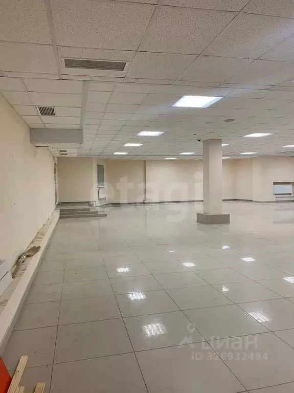 Помещение свободного назначения в Удмуртия, Ижевск ул. Ленина, 134 ... - Фото 2