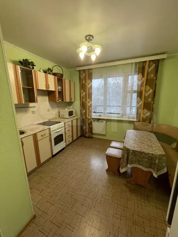 1-к. квартира, 40 м, 4/9 эт. - Фото 1