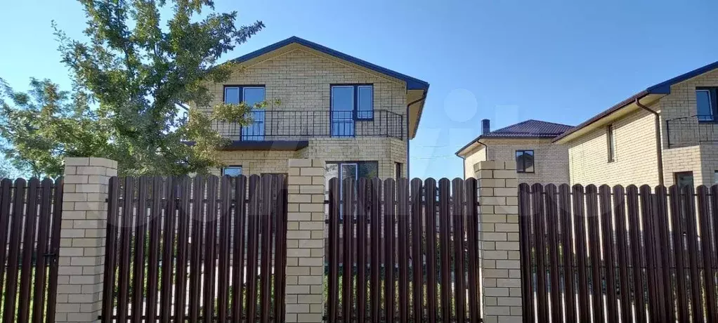 Дом 140 м на участке 6 сот. - Фото 1