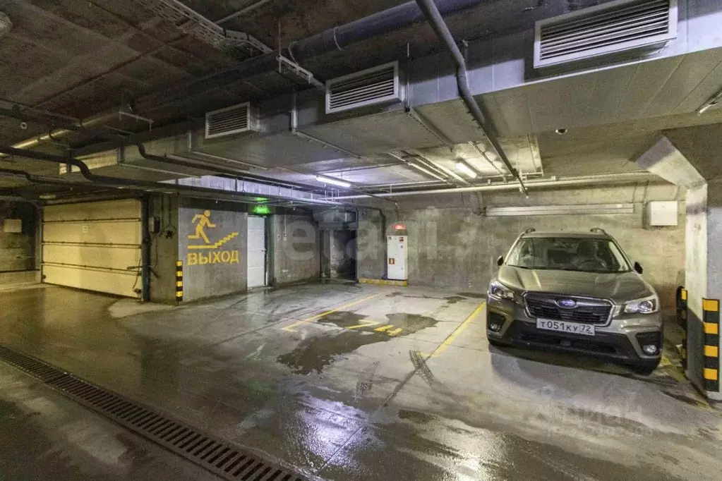 Гараж в Тюменская область, Тюмень ул. 50 лет Октября, 57Б (13 м) - Фото 1