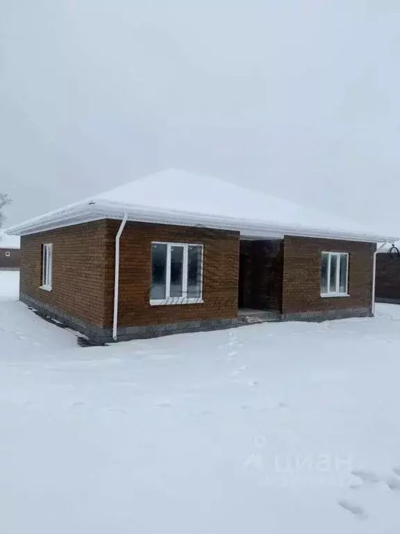 Коттедж в Белгородская область, Старооскольский городской округ, с. ... - Фото 2