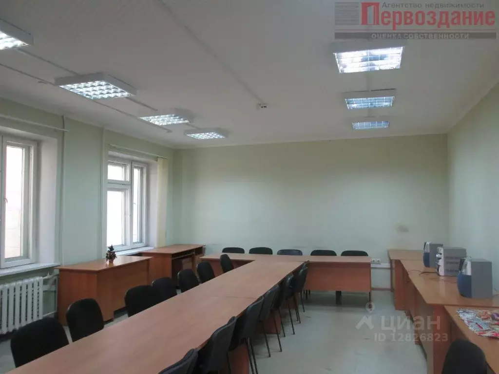 Офис в Астраханская область, Астрахань ул. Ширяева, 16 (365 м) - Фото 1