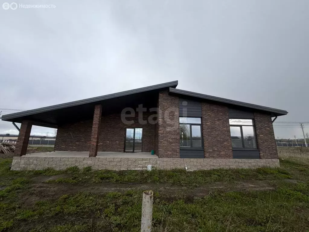 Дом в село Стрелецкое, микрорайон Стрелецкое-83 (150 м) - Фото 2