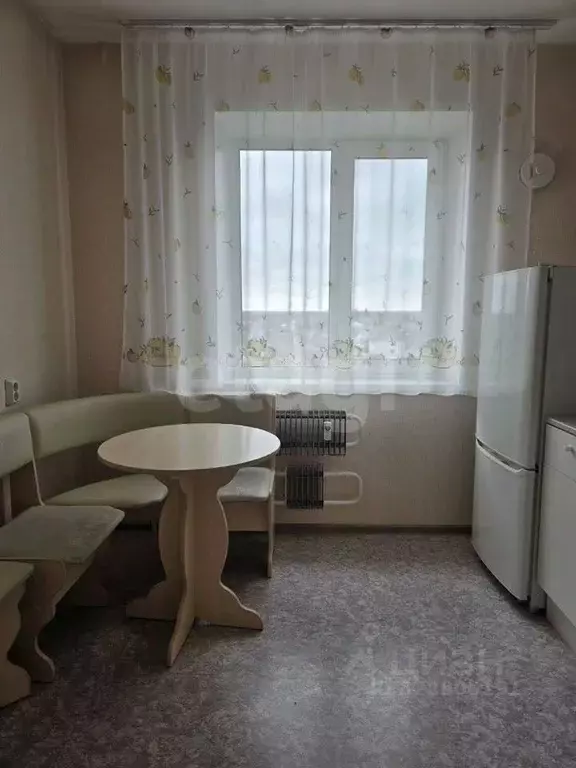 1-к кв. Алтайский край, Барнаул проезд Южный Власихинский, 32 (40.3 м) - Фото 1