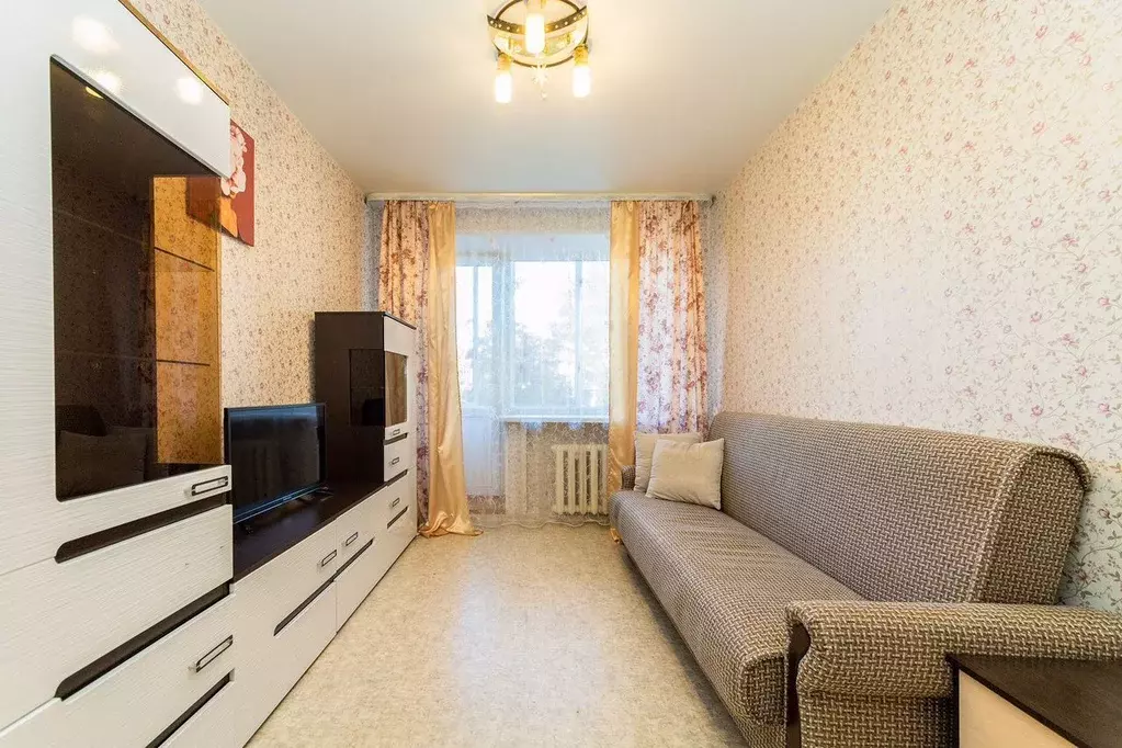 2-к кв. Пермский край, Пермь ул. Хохрякова, 25 (46.0 м) - Фото 1