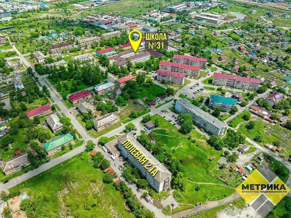 3-комнатная квартира: Артём, Полевая улица, 21А (90.7 м) - Фото 1