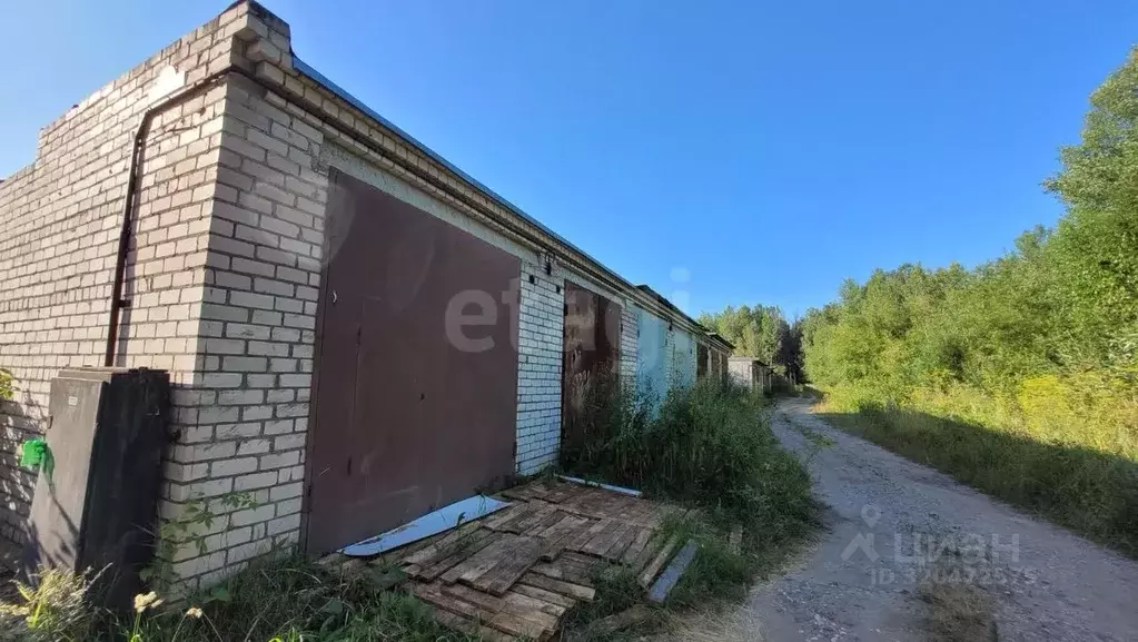Гараж в Архангельская область, Вычегодский рп ул. Ленина, 68к1 (20 м) - Фото 1