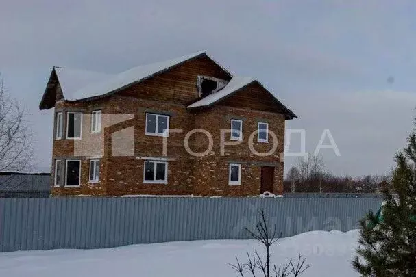 Дом в Кемеровская область, Новокузнецкий муниципальный округ, с. ... - Фото 1