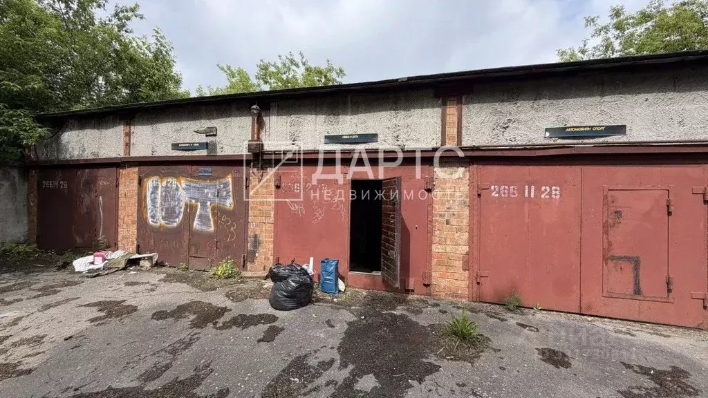 Гараж в Свердловская область, Екатеринбург ул. Минометчиков, 13А (18 ... - Фото 1
