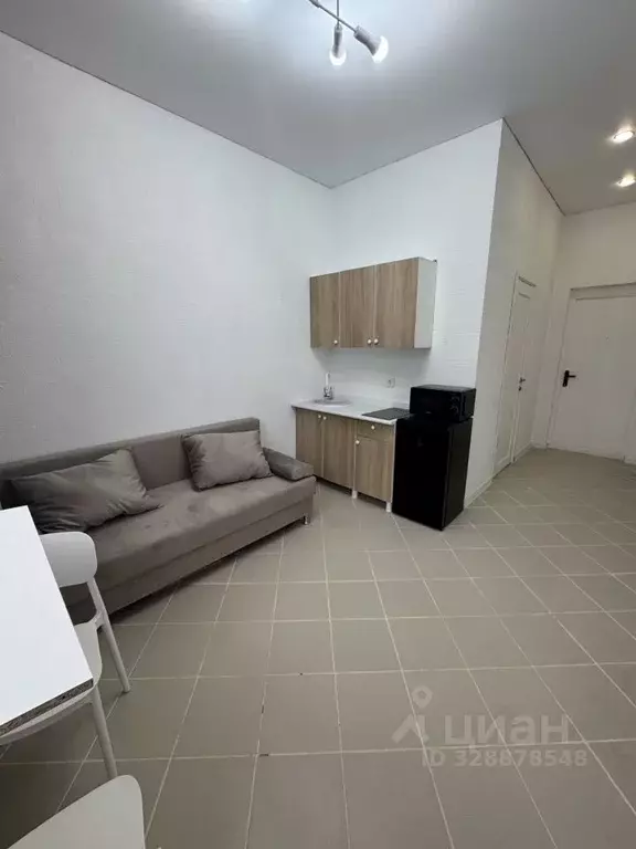 Студия Тюменская область, Тюмень ул. Пермякова, 43А (16.0 м) - Фото 1