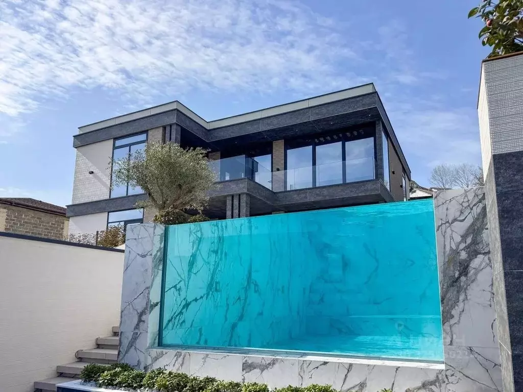 Дом в Краснодарский край, Сочи Миндальная ул. (230 м) - Фото 1