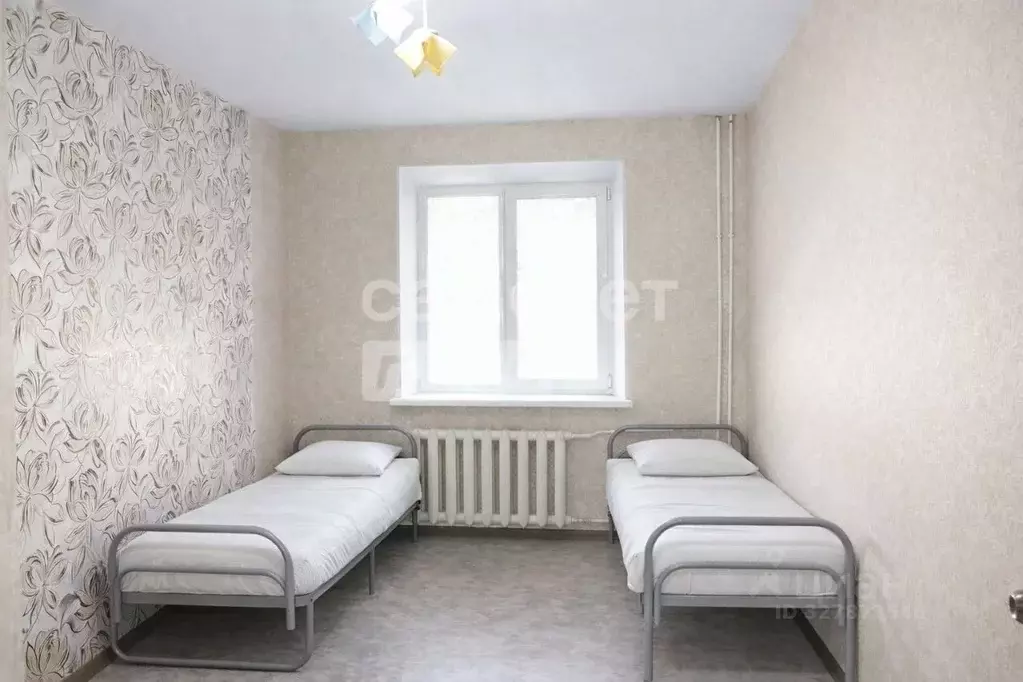 2-к кв. Челябинская область, Верхний Уфалей ул. Чекасина, 8 (52.2 м) - Фото 1