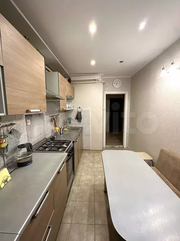 3-к. квартира, 70 м, 1/9 эт. - Фото 1