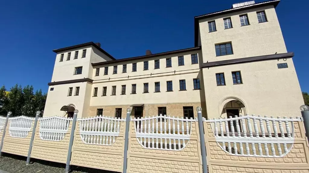 Студия Оренбургская область, Оренбург ул. Ходакова, 64 (26.9 м) - Фото 2