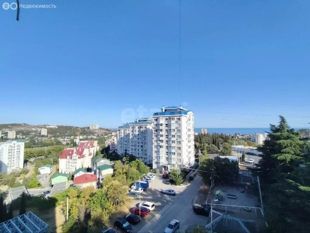 1-комнатная квартира: Алушта, улица Богдана Хмельницкого, 23 (30 м) - Фото 1