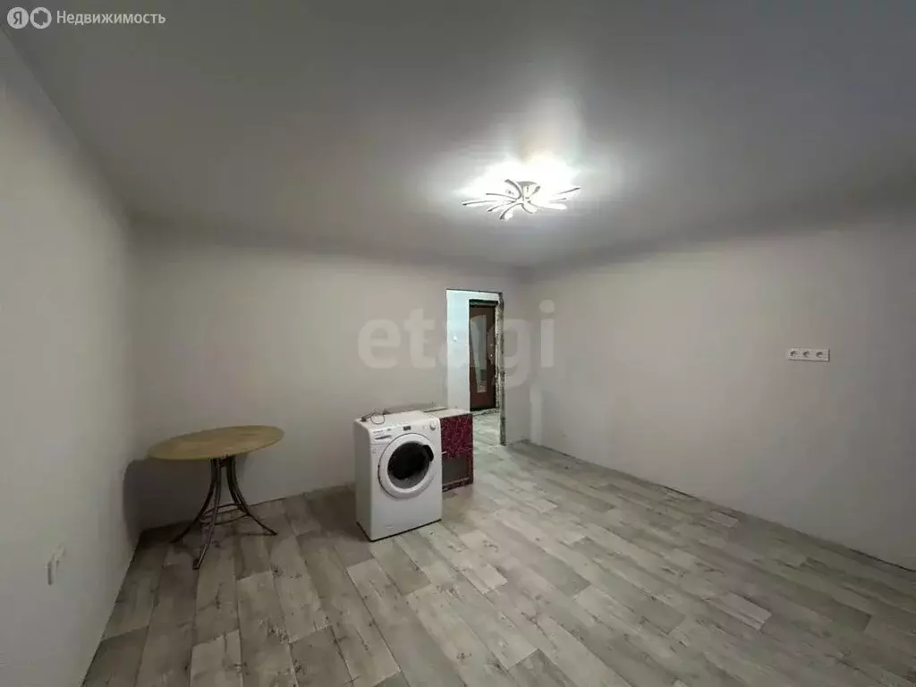 1-комнатная квартира: Новый Уренгой, район Северная Жилая Часть, ... - Фото 2