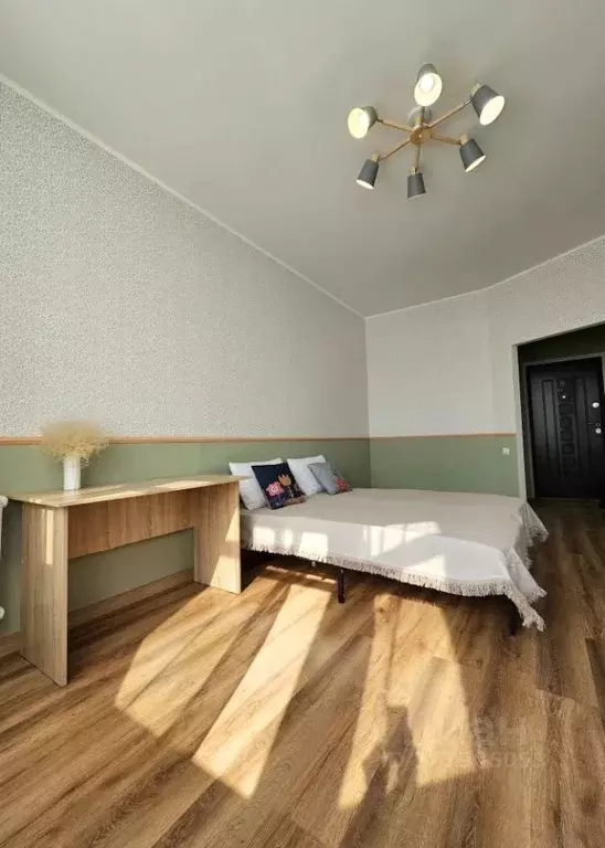 1-к кв. Оренбургская область, Оренбург Карагандинская ул., 15 (47.0 м) - Фото 1