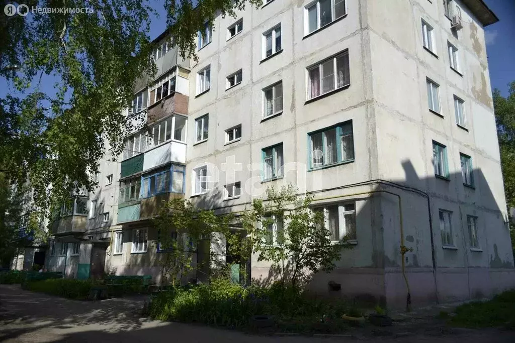 2-комнатная квартира: Валуйки, улица Щорса, 7 (44.1 м) - Фото 0