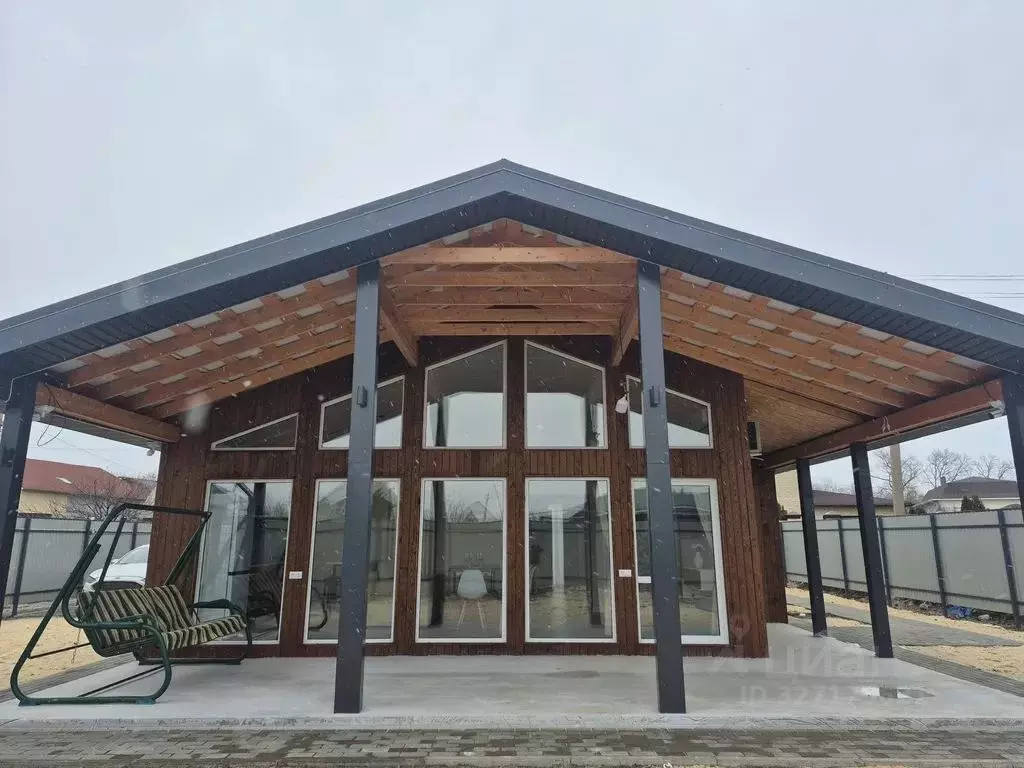 Дом в Волгоградская область, Среднеахтубинский район, Фрунзенское ... - Фото 2