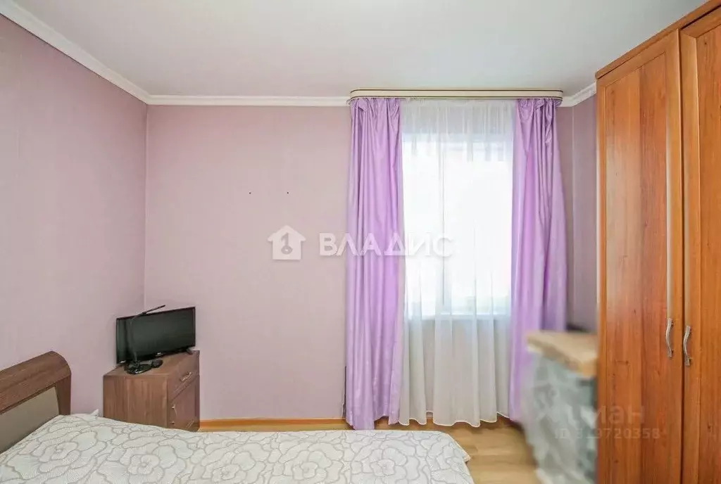 Дом в Бурятия, Улан-Удэ ул. Аквамариновая, 14 (100 м) - Фото 0