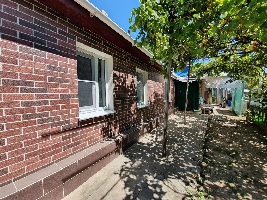 Дом в Краснодарский край, Ейск ул. Кухаренко (60 м) - Фото 2