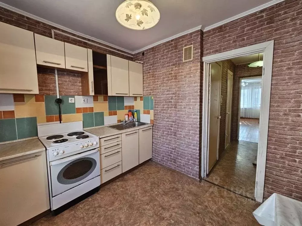 1-к кв. Кировская область, Киров ул. Орджоникидзе, 2к1 (33.0 м) - Фото 1