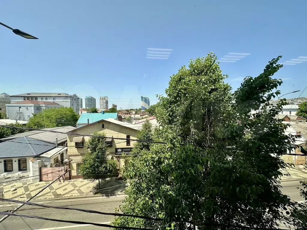 Офис в центре на фасаде, 47.6м - Фото 1