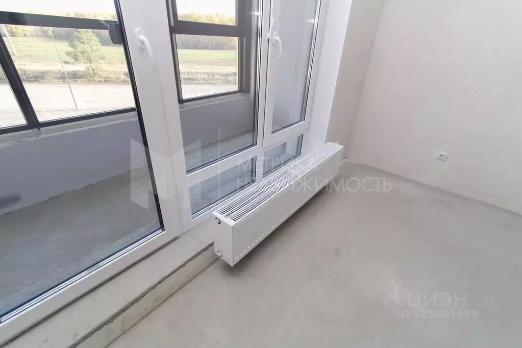 Студия Тюменская область, Тюмень ул. Игоря Комиссарова, 5 (23.0 м) - Фото 1